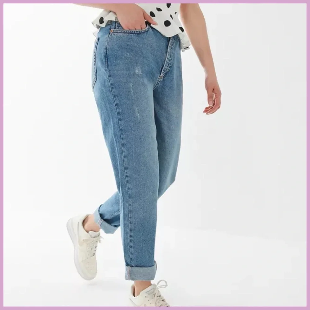 BDG Mom Jeans - Picture 1 of 7